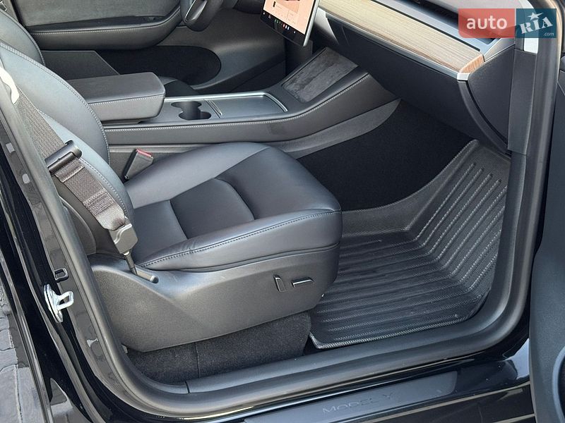 Внедорожник / Кроссовер Tesla Model Y 2023 в Виннице фото 36 Внедорожник / Кроссовер Tesla Model Y 2023 в Виннице