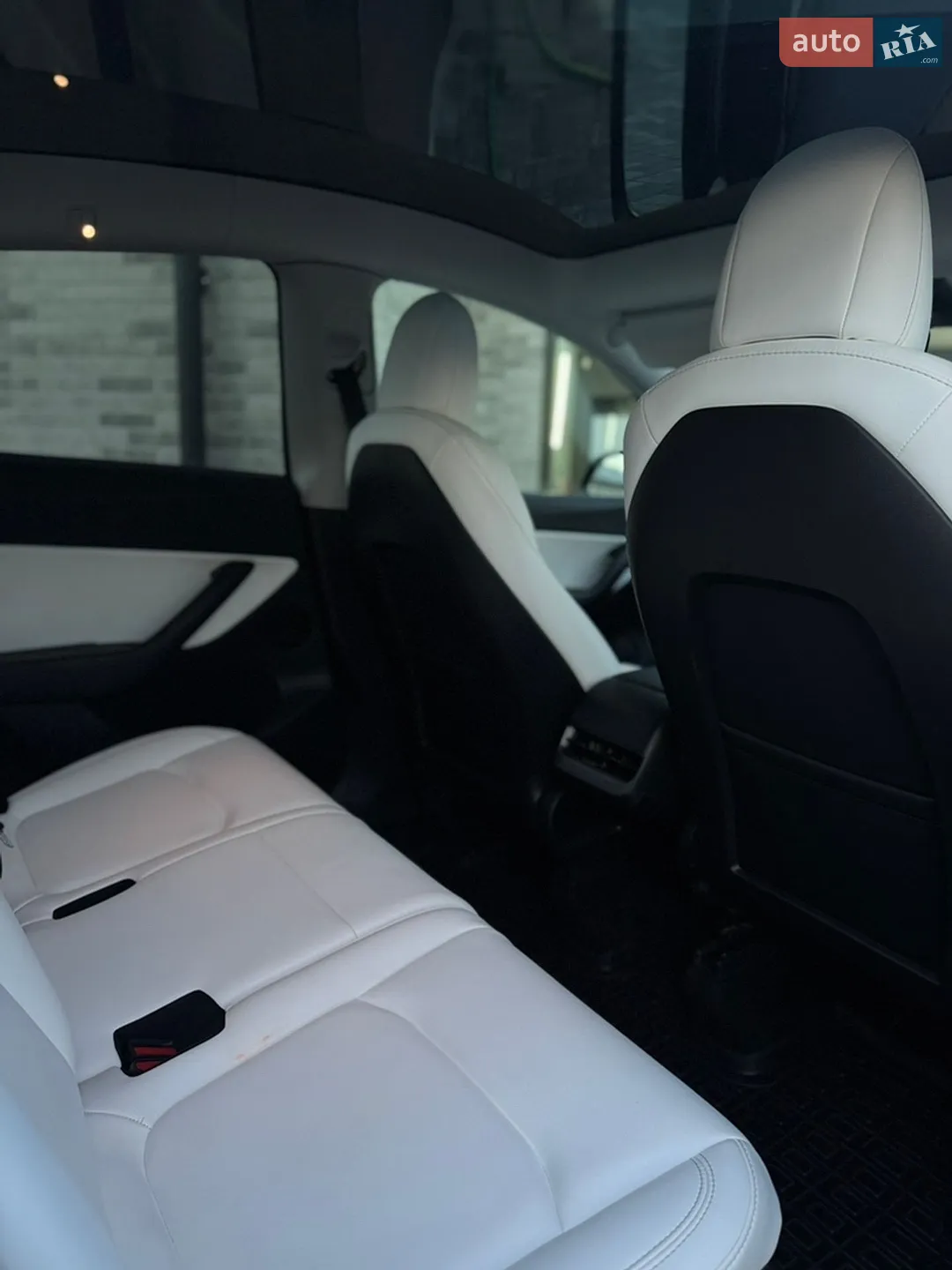 2021 Tesla Model Y - мініатюра 17