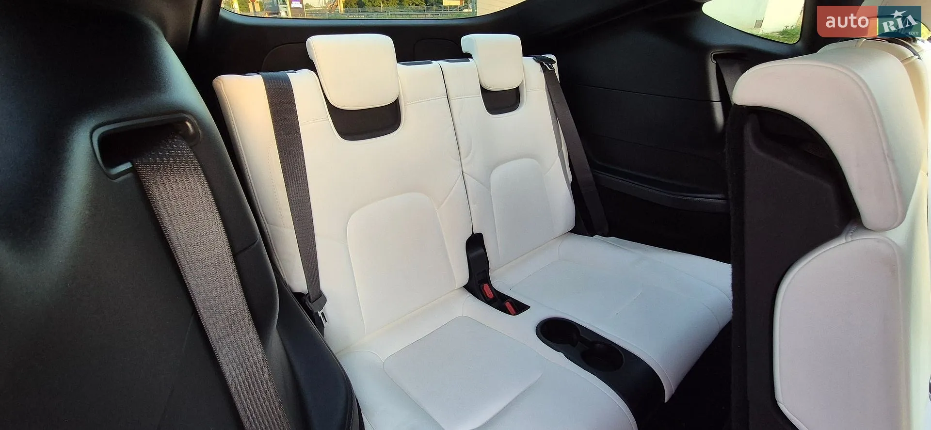 2023 Tesla Model Y - мініатюра 10