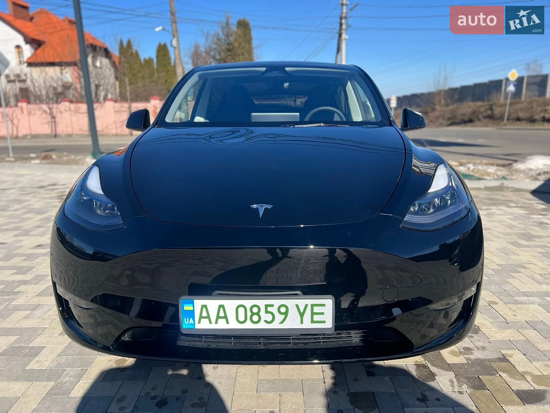 2024 Tesla Model Y - мініатюра 3