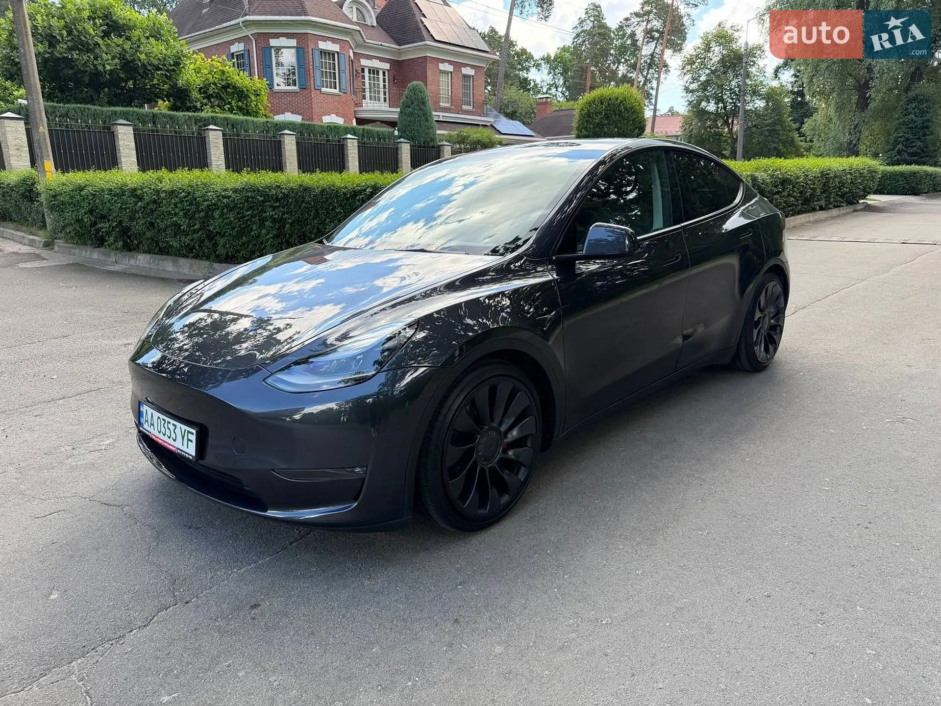 Tesla Model Y 2024 VIN 7SAYGDEF6RA291217 фото оголошення 2 з 61