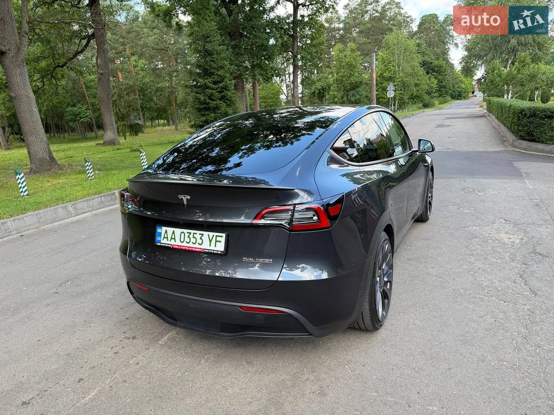Tesla Model Y 2024 VIN 7SAYGDEF6RA291217 фото оголошення 13 з 61