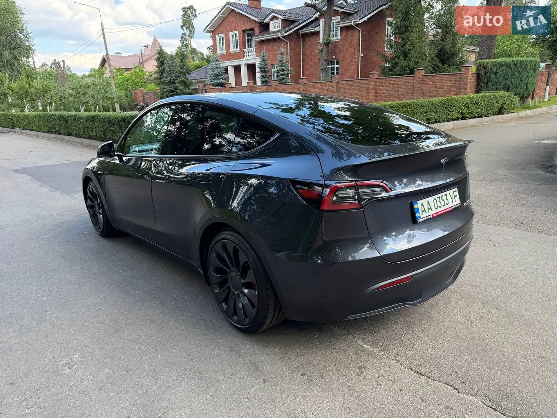 Tesla Model Y 2024 VIN 7SAYGDEF6RA291217 фото оголошення 17 з 61