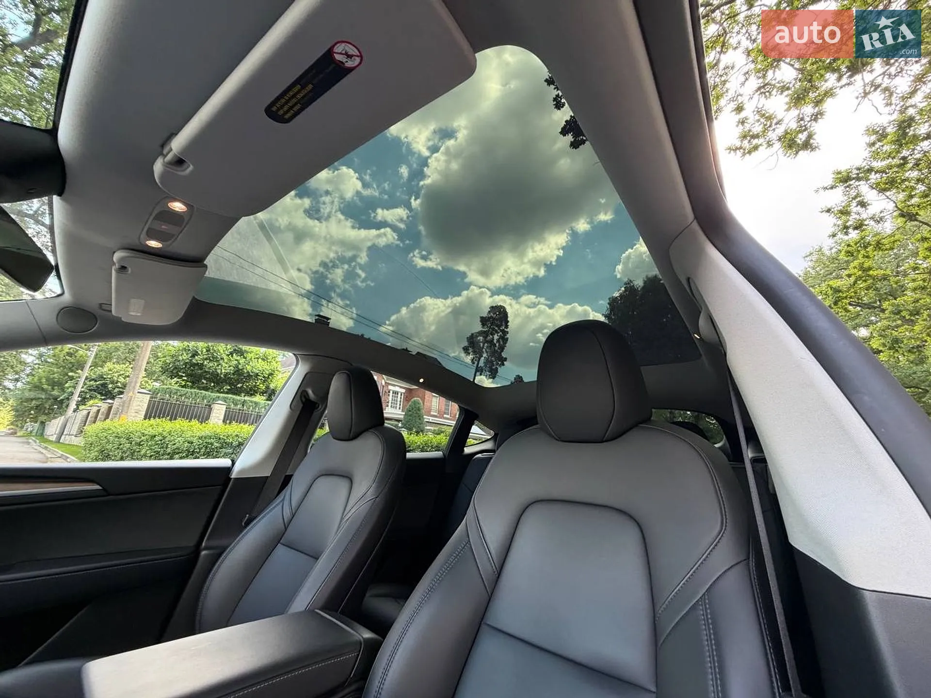 Tesla Model Y 2024 VIN 7SAYGDEF6RA291217 фото оголошення 50 з 61