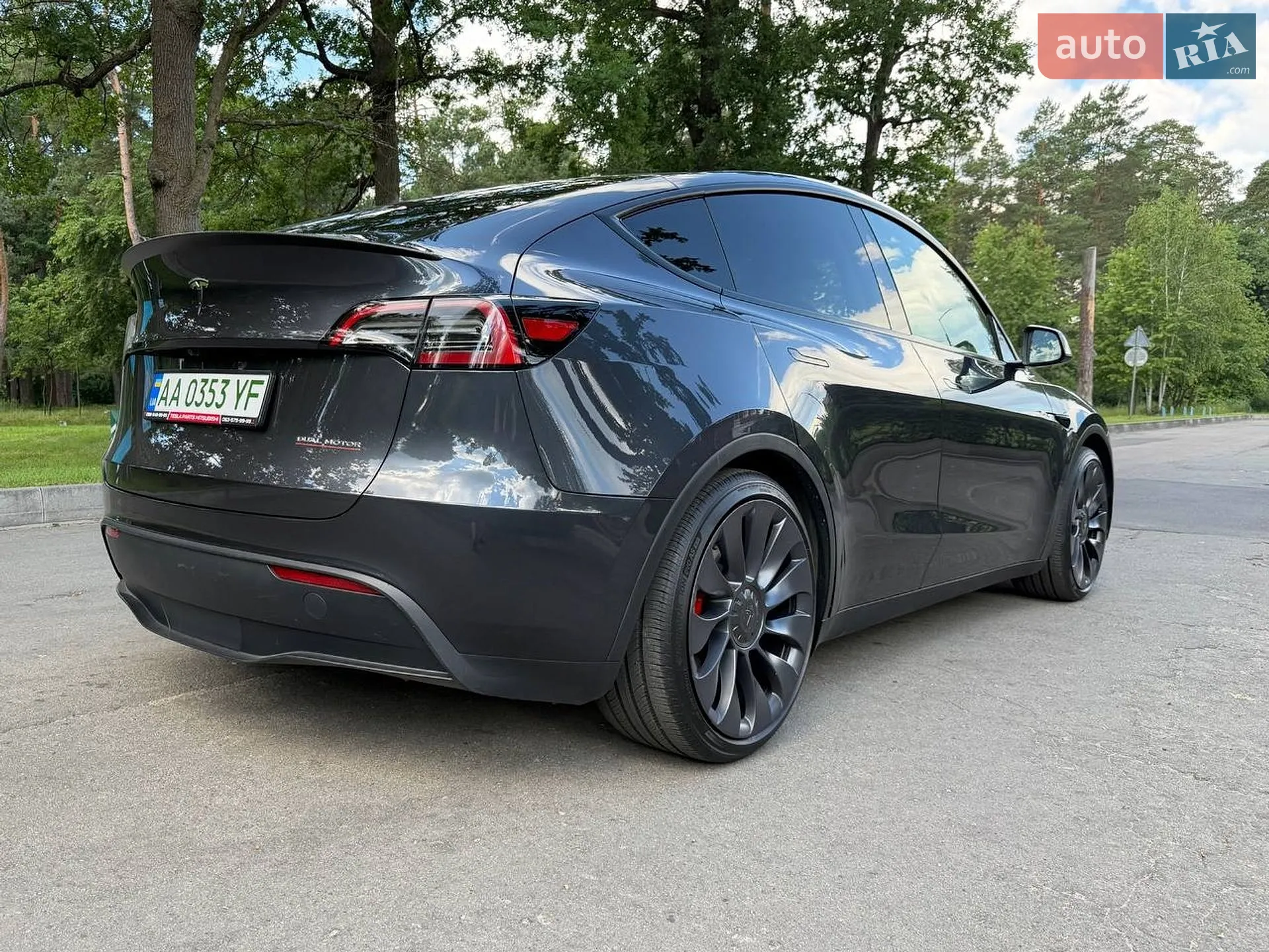 Tesla Model Y 2024 VIN 7SAYGDEF6RA291217 фото оголошення 35 з 61