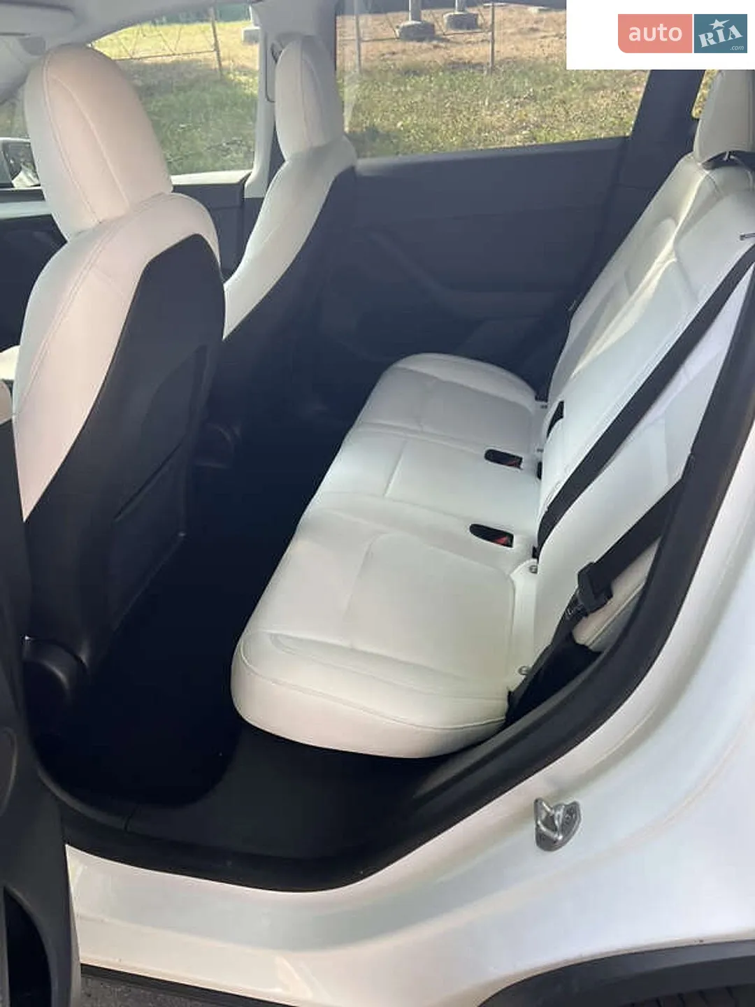 2022 Tesla Model Y - мініатюра 18