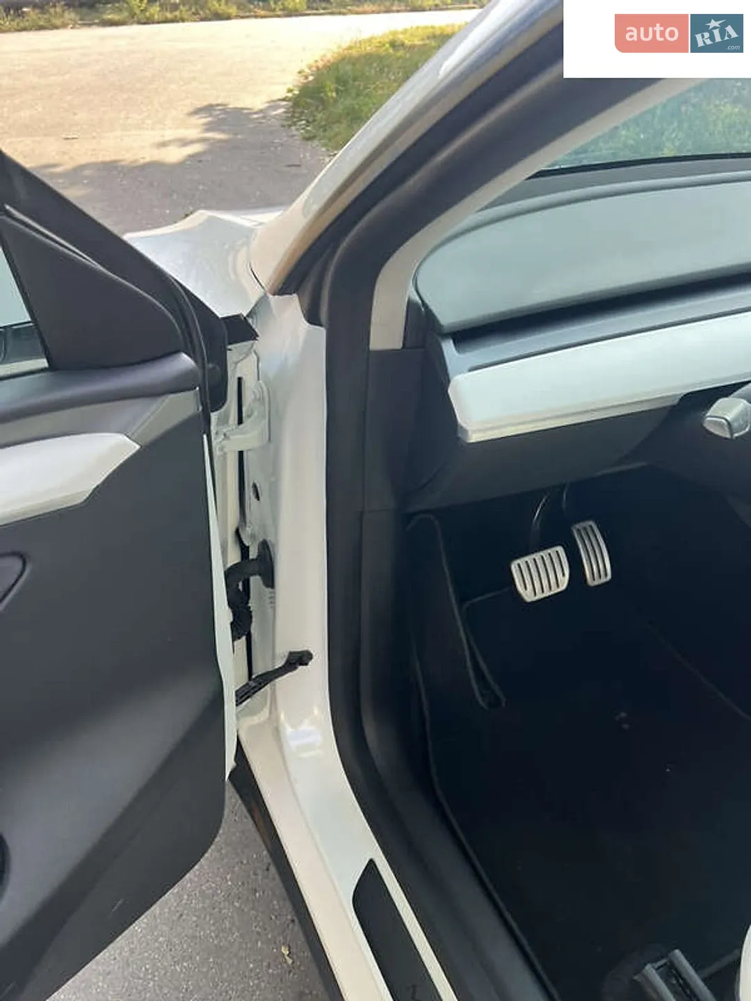 2022 Tesla Model Y - мініатюра 24