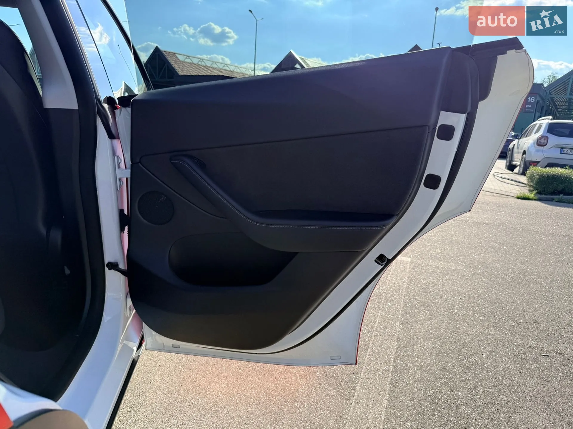 2021 Tesla Model Y - мініатюра 29