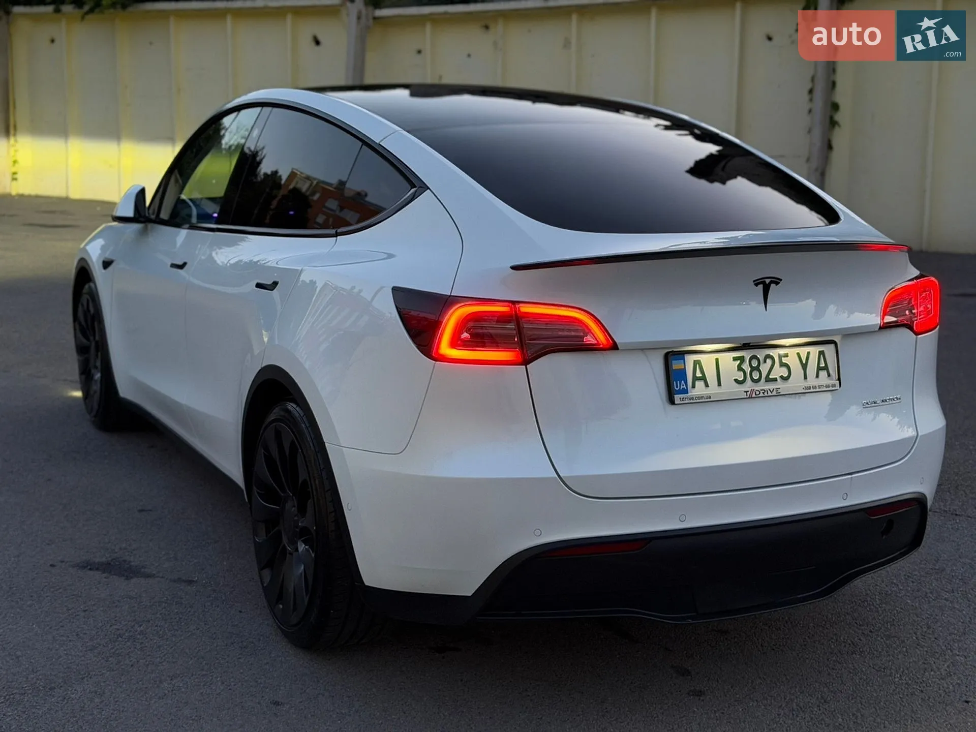 2022 Tesla Model Y - мініатюра 22