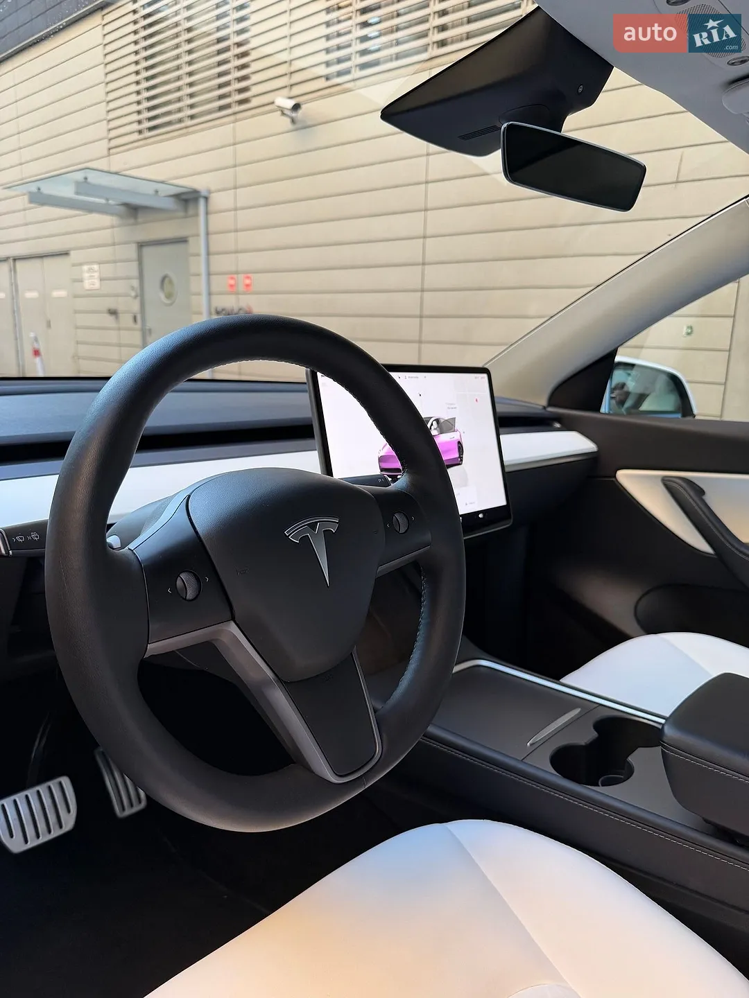 2022 Tesla Model Y - мініатюра 10