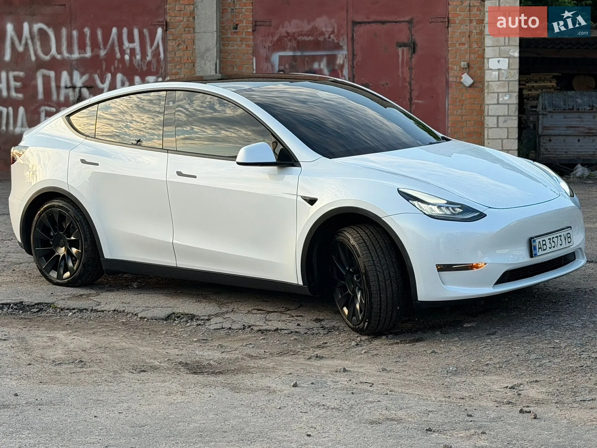 2022 Tesla Model Y - мініатюра 4