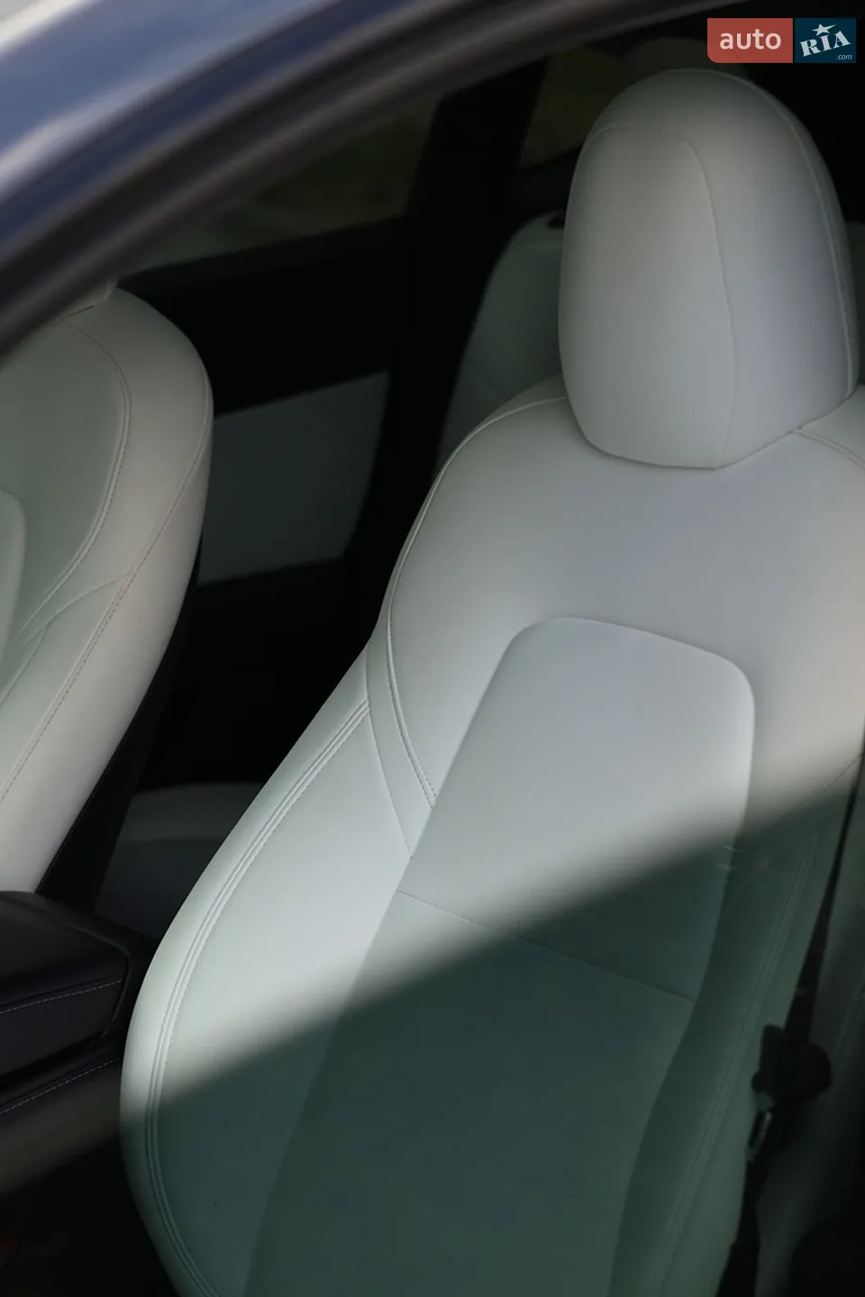 2022 Tesla Model Y - мініатюра 20