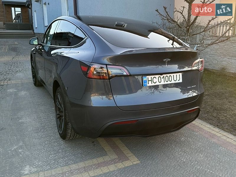Позашляховик / Кросовер Tesla Model Y 2023 в Львові