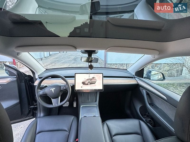 Позашляховик / Кросовер Tesla Model Y 2023 в Львові