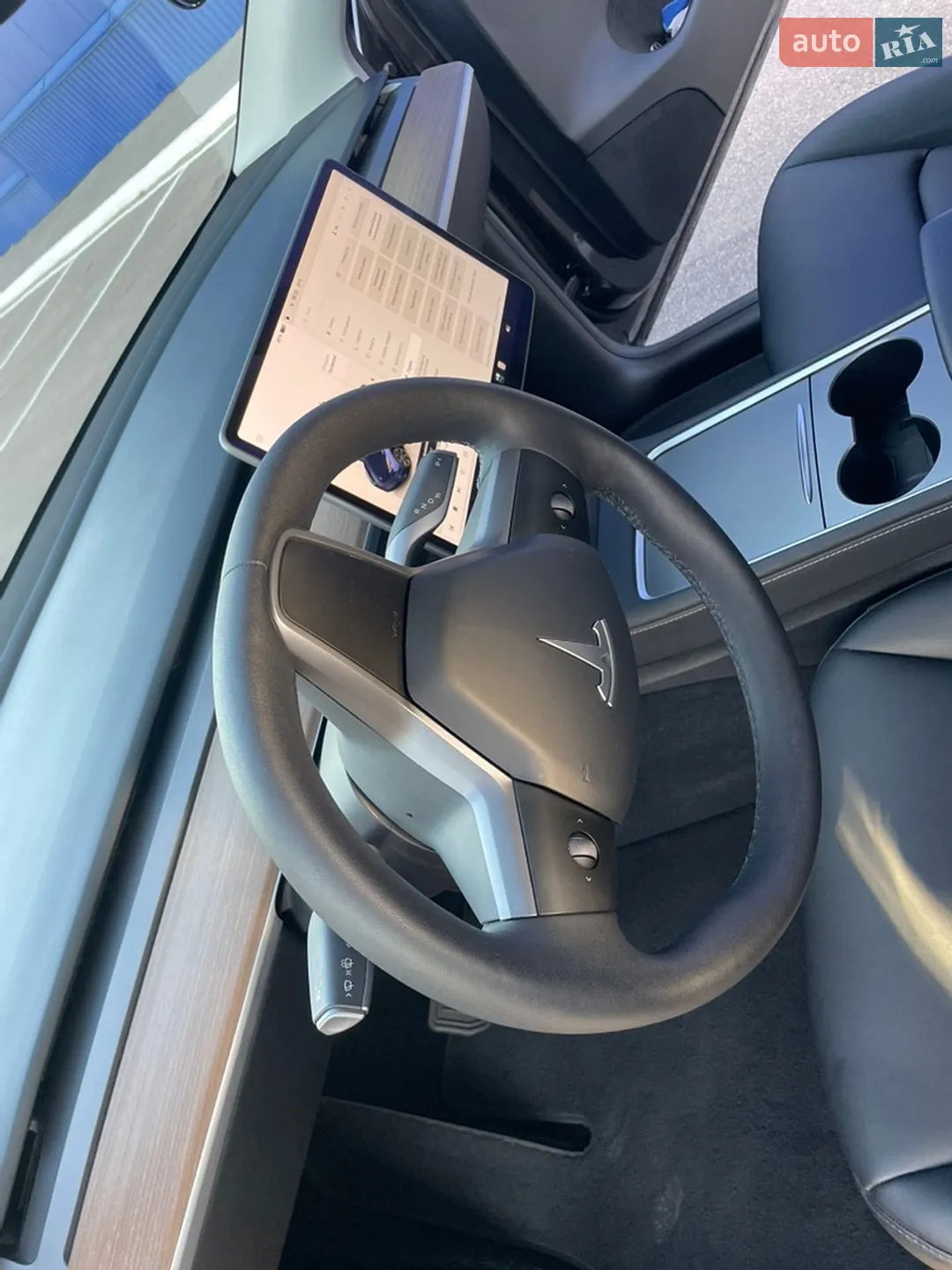 2024 Tesla Model Y - мініатюра 36