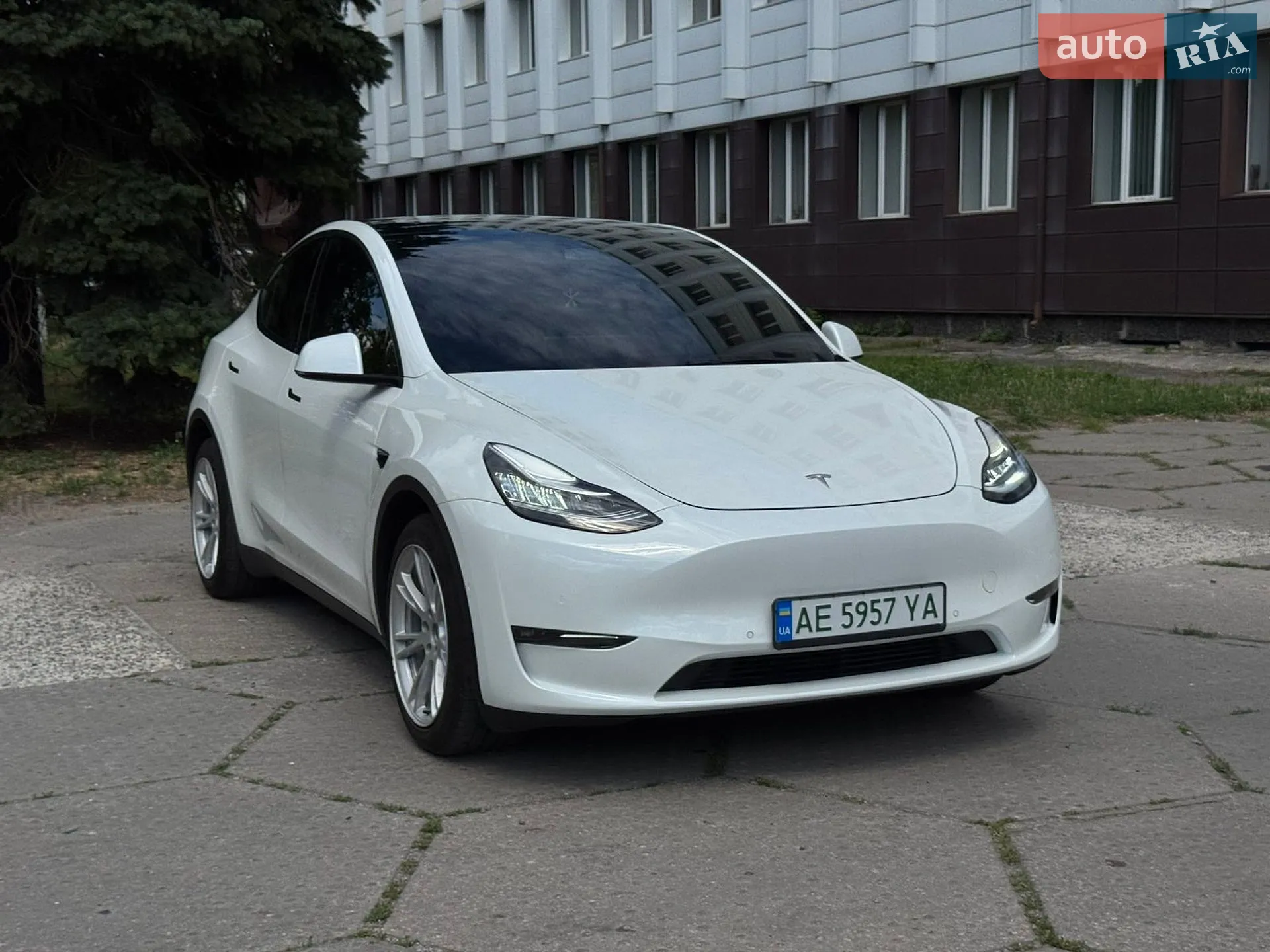 2021 Tesla Model Y - мініатюра 26