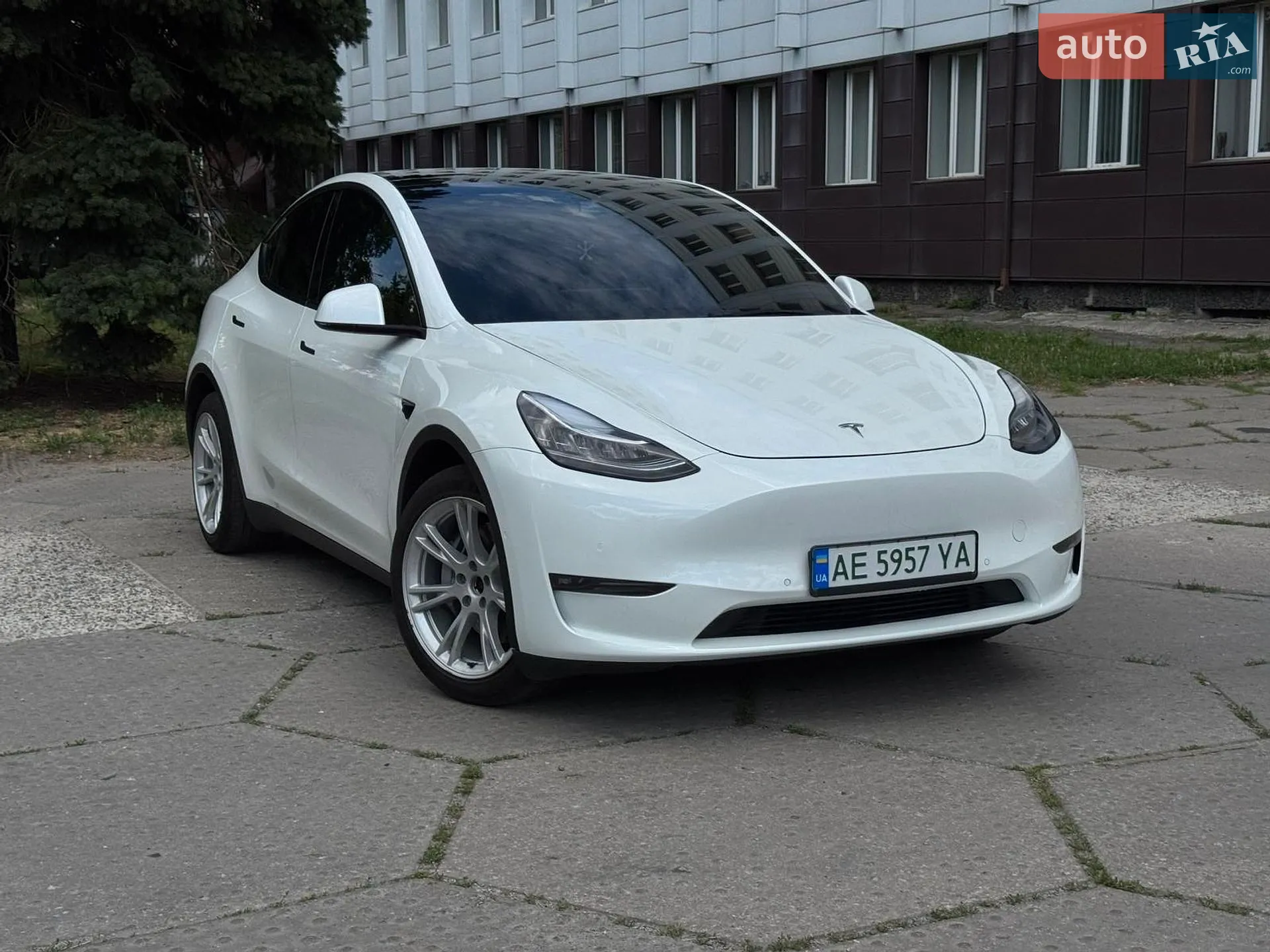 2021 Tesla Model Y - мініатюра 19