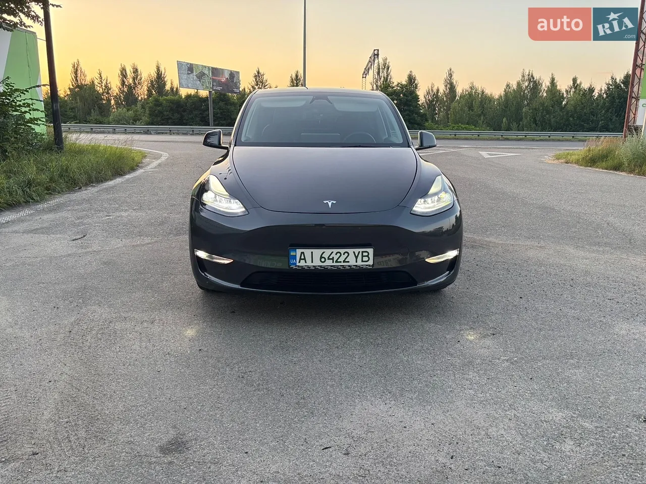 2025 Tesla Model Y - мініатюра 43