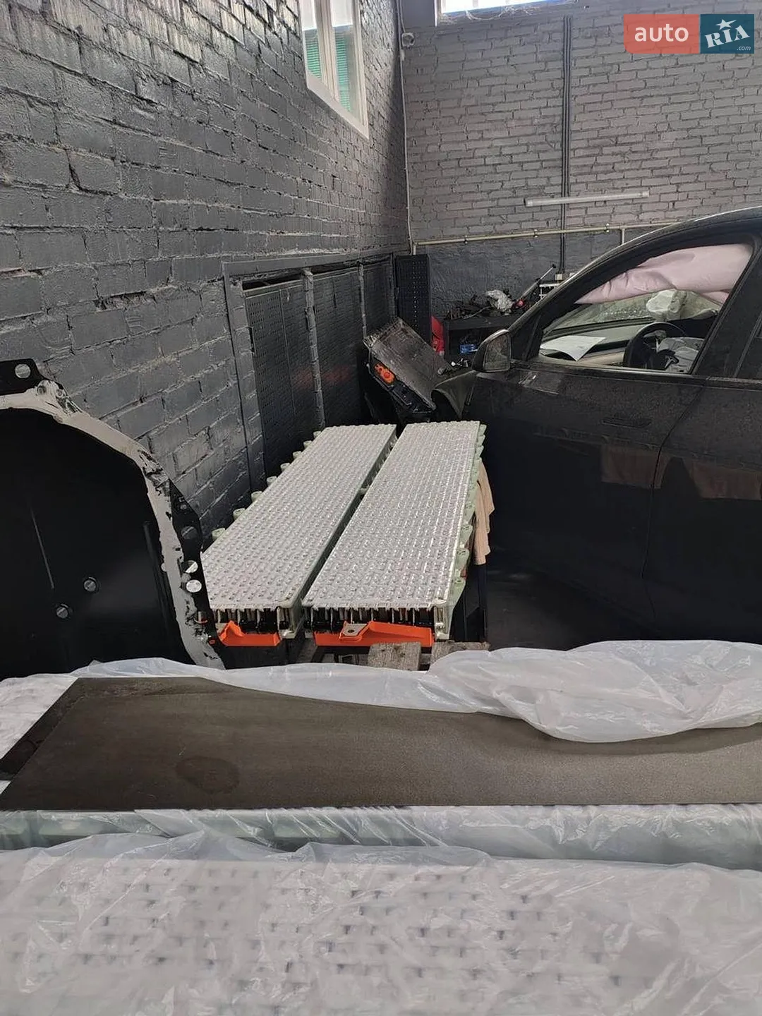 2025 Tesla Model Y - мініатюра 6