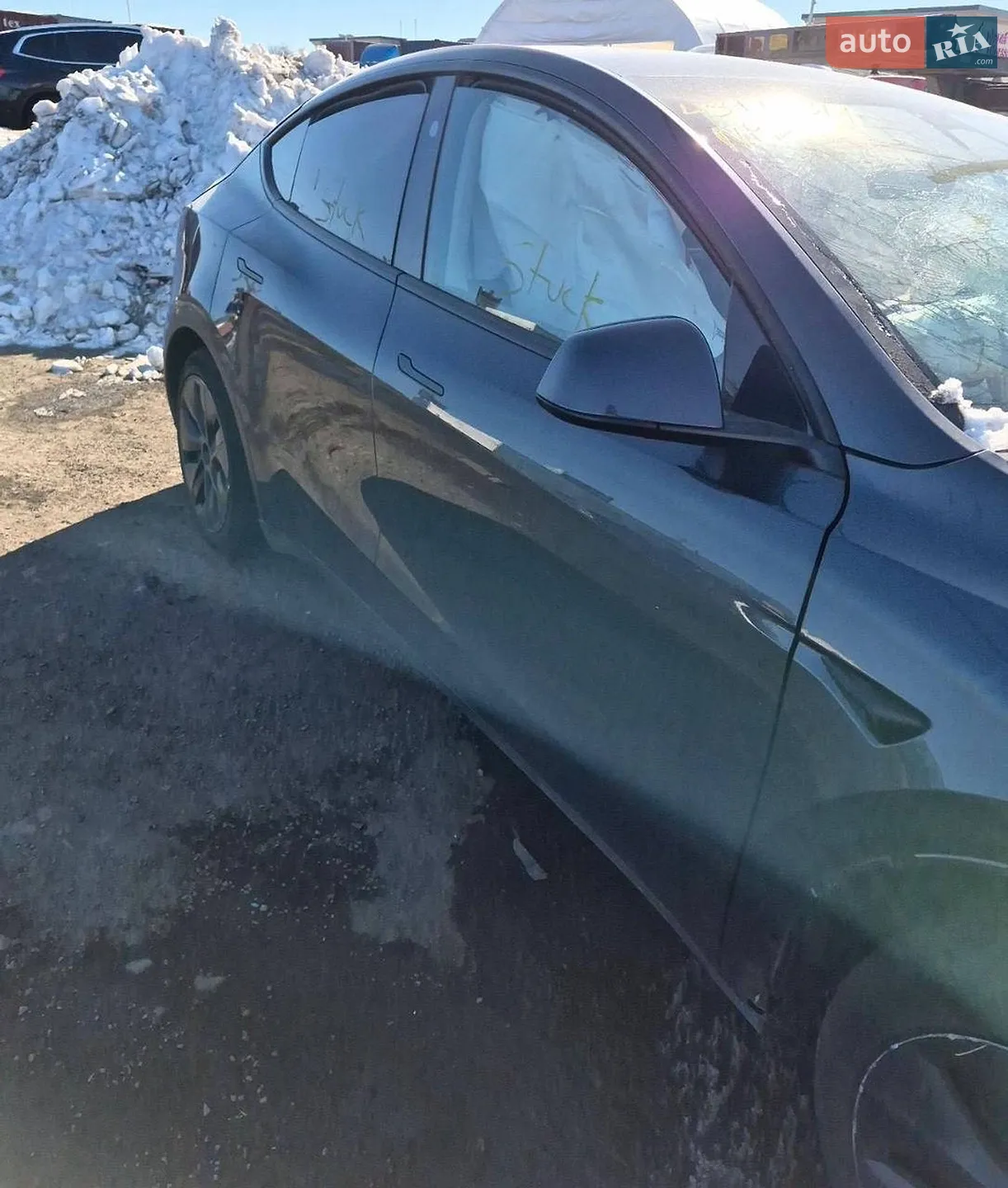 2025 Tesla Model Y - мініатюра 9