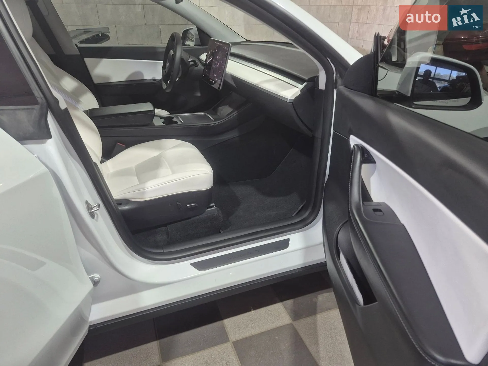 2021 Tesla Model Y - мініатюра 7