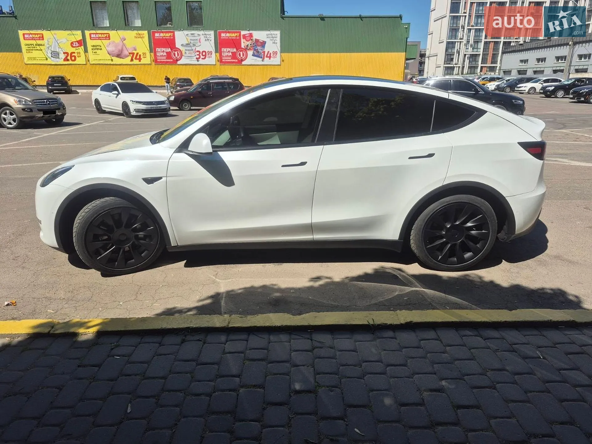 2021 Tesla Model Y - мініатюра 3