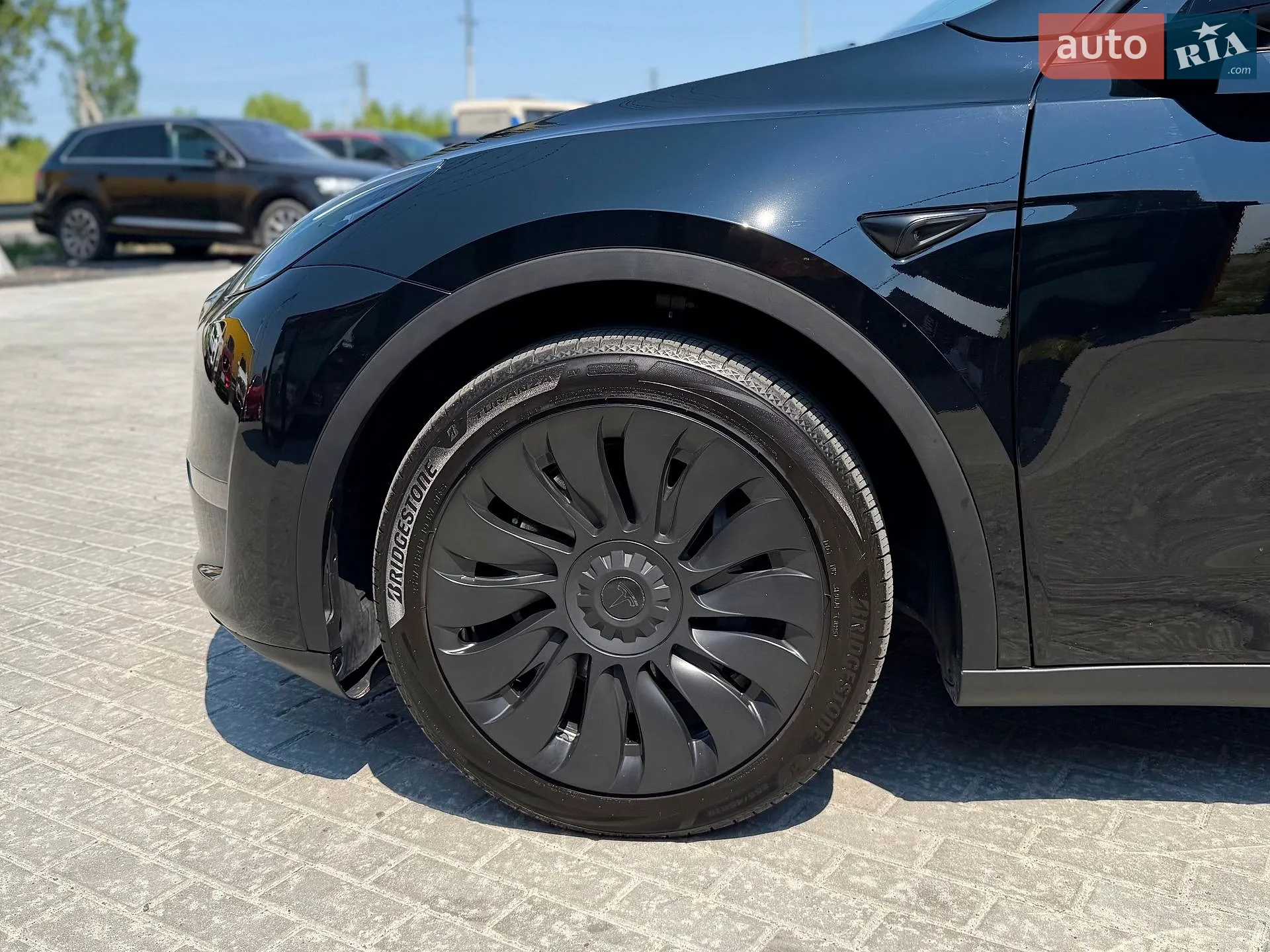 2024 Tesla Model Y - мініатюра 34