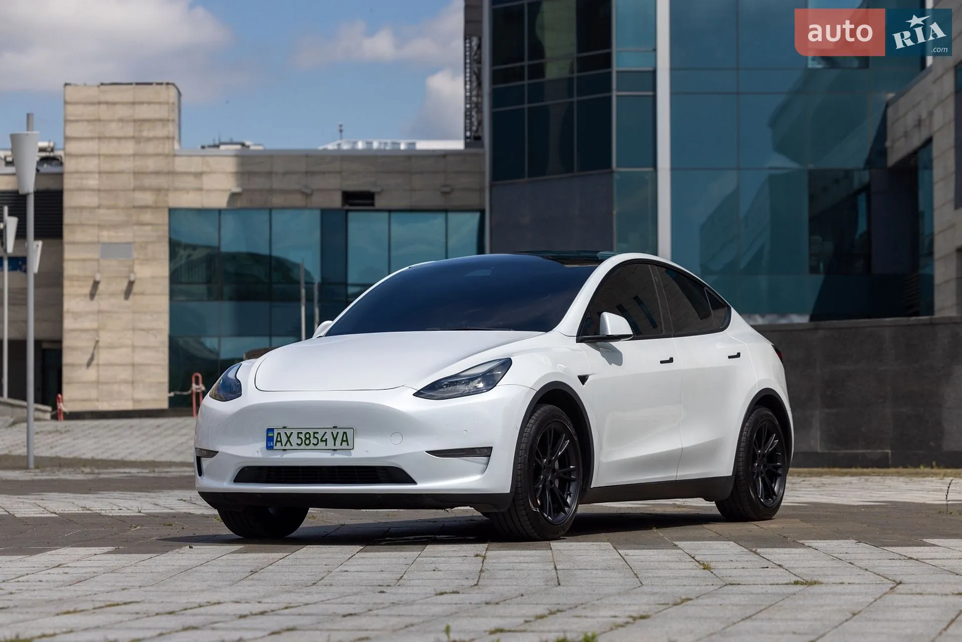 2021 Tesla Model Y - мініатюра 2