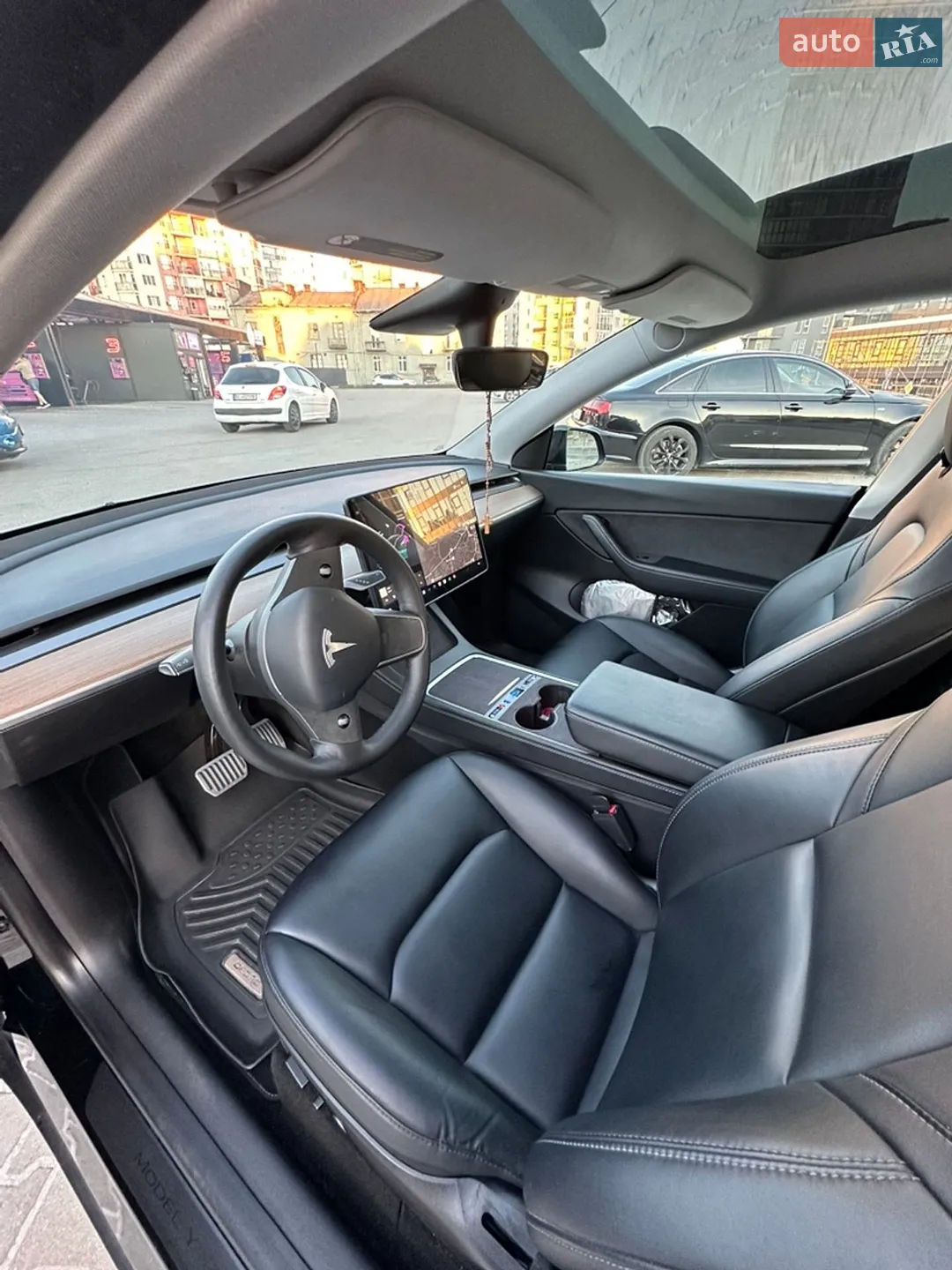 2021 Tesla Model Y - мініатюра 16