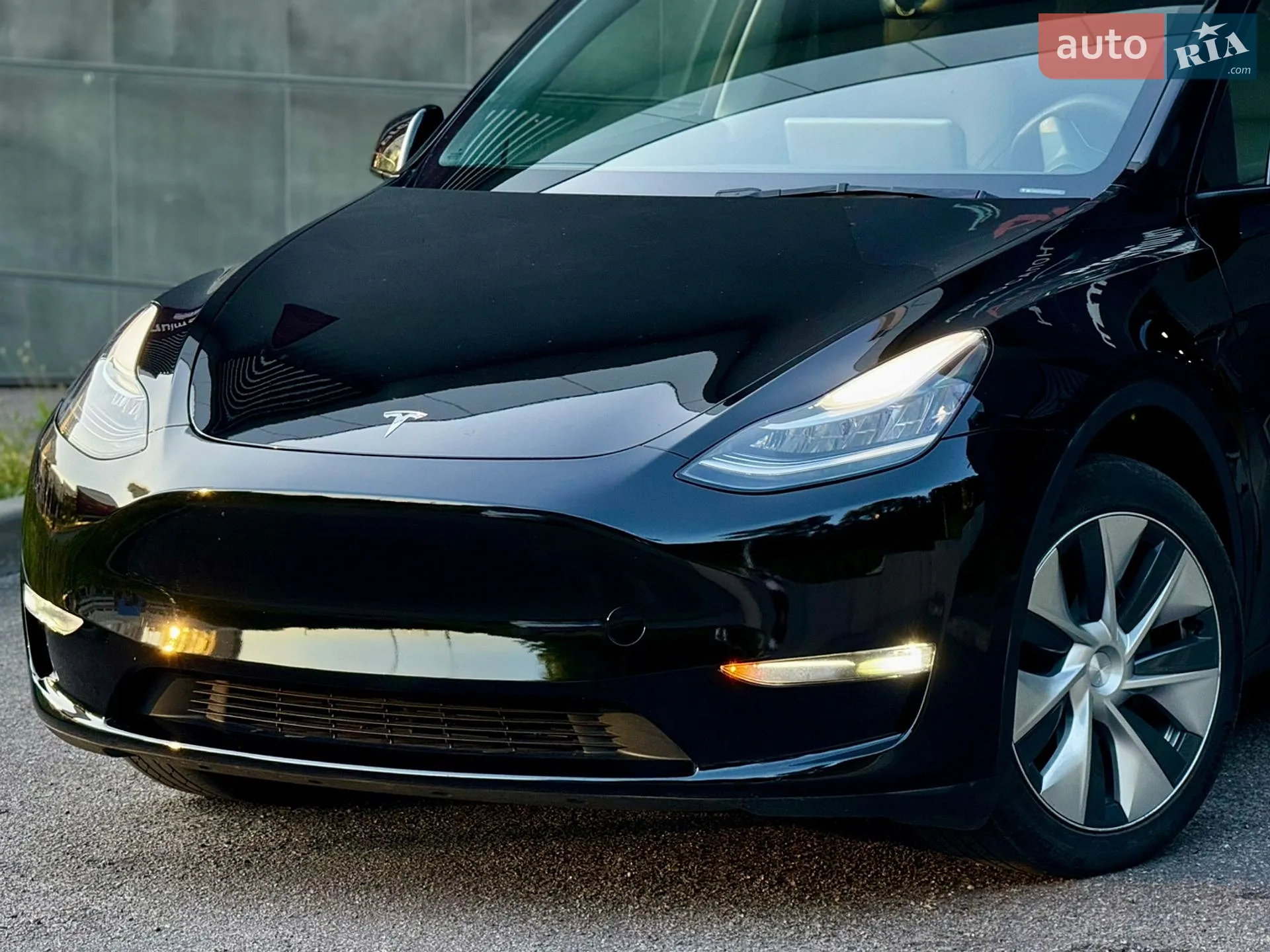 2023 Tesla Model Y - мініатюра 2