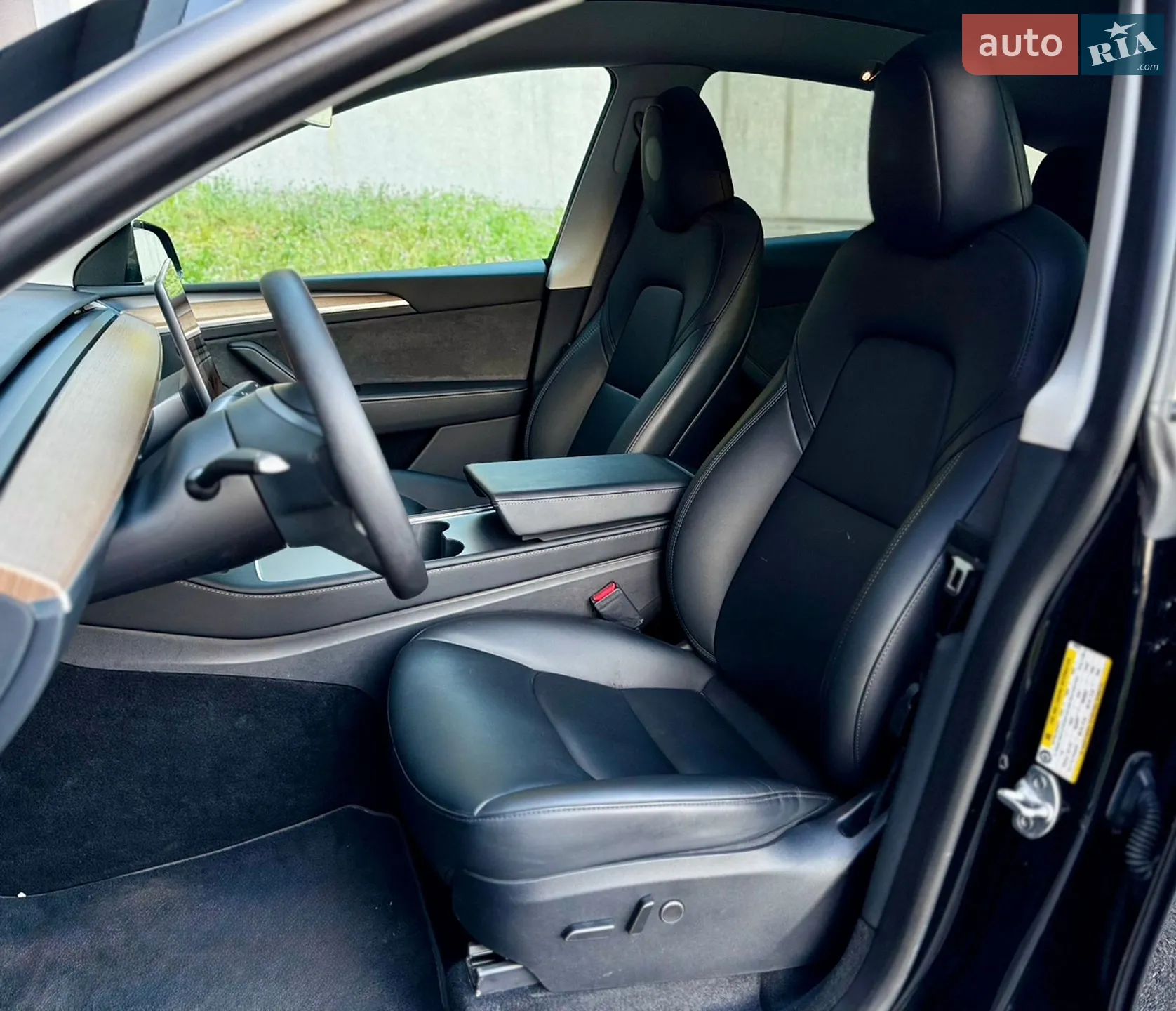 2023 Tesla Model Y - мініатюра 15