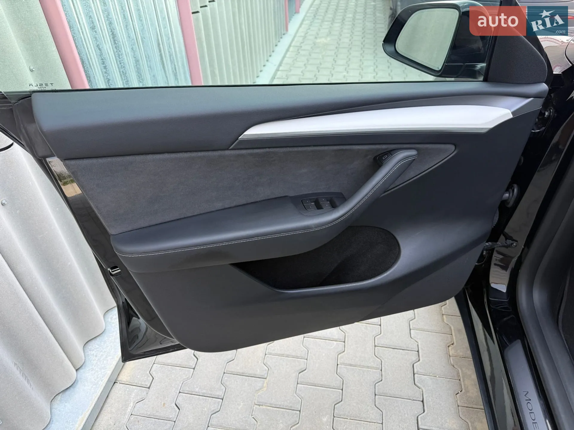 2023 Tesla Model Y - мініатюра 11