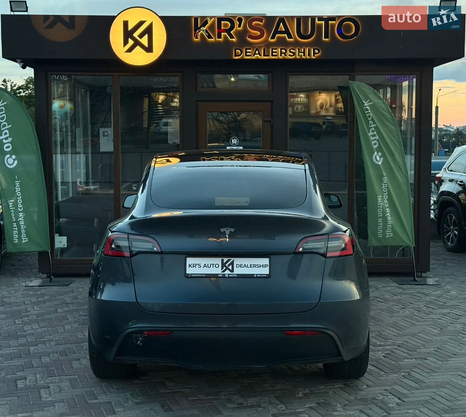 2020 Tesla Model Y - мініатюра 7
