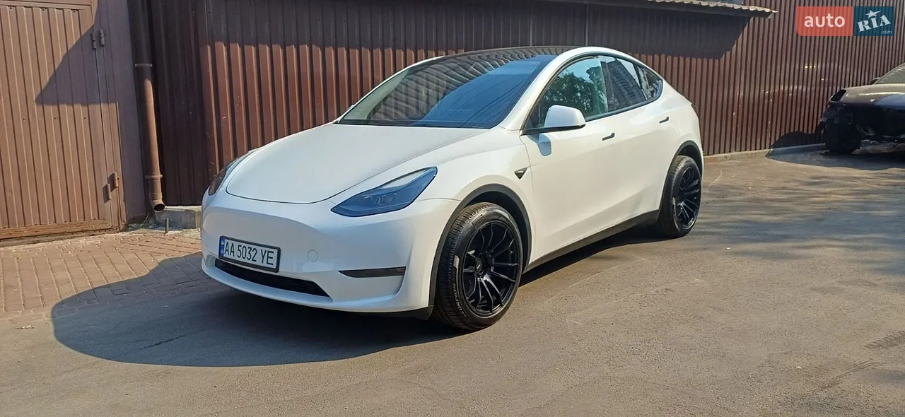 2025 Tesla Model Y - мініатюра 46
