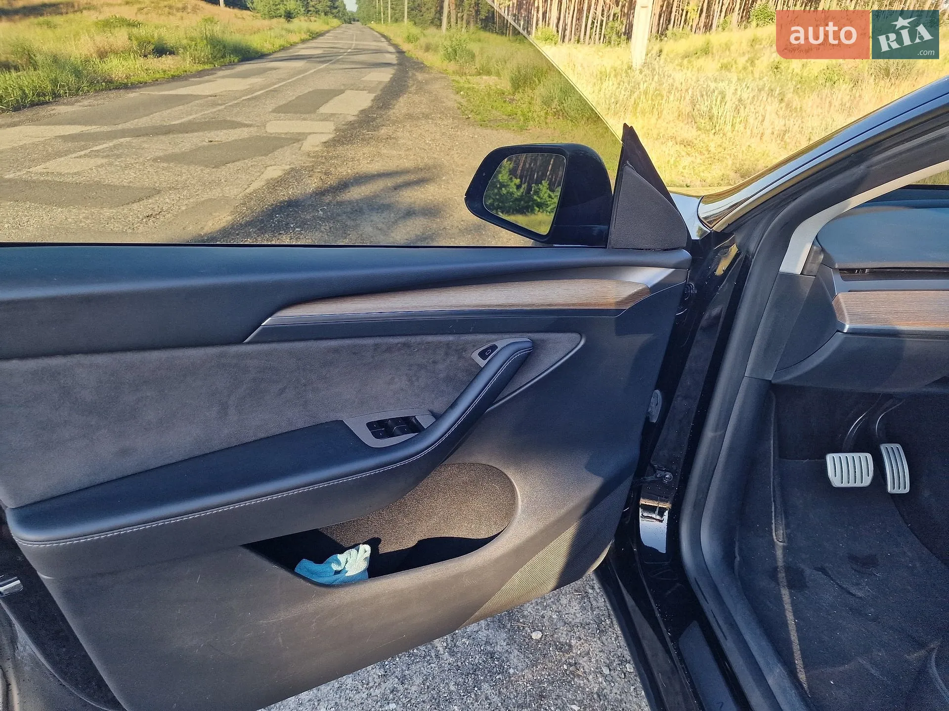 2023 Tesla Model Y - мініатюра 24