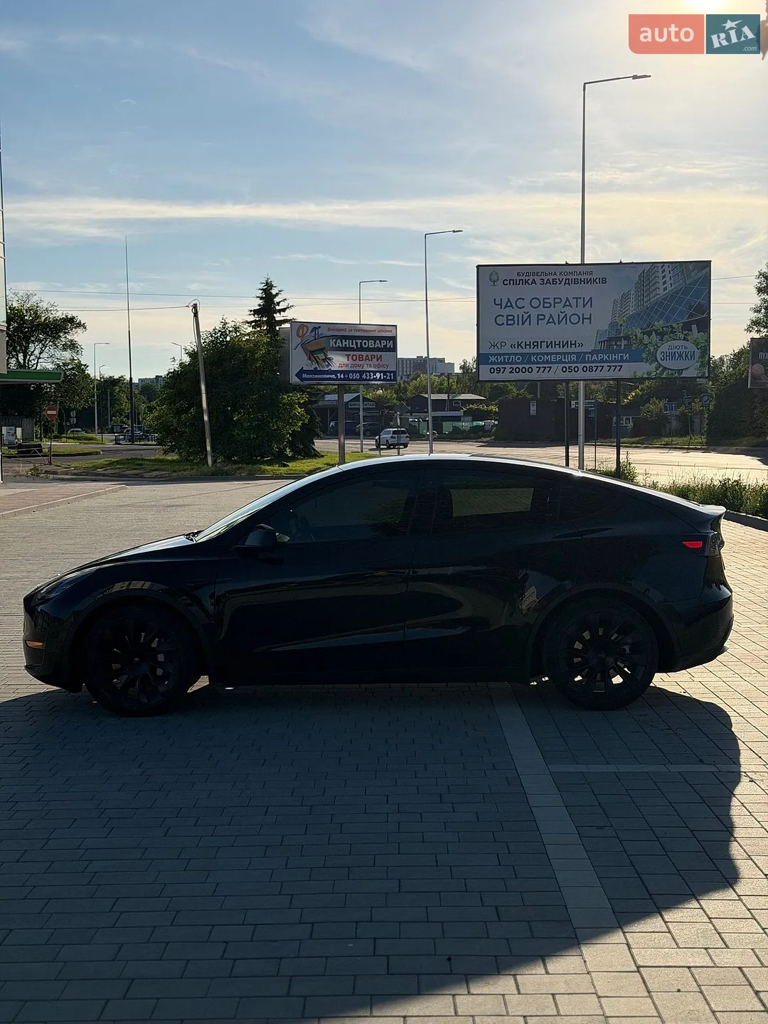 2021 Tesla Model Y - мініатюра 8