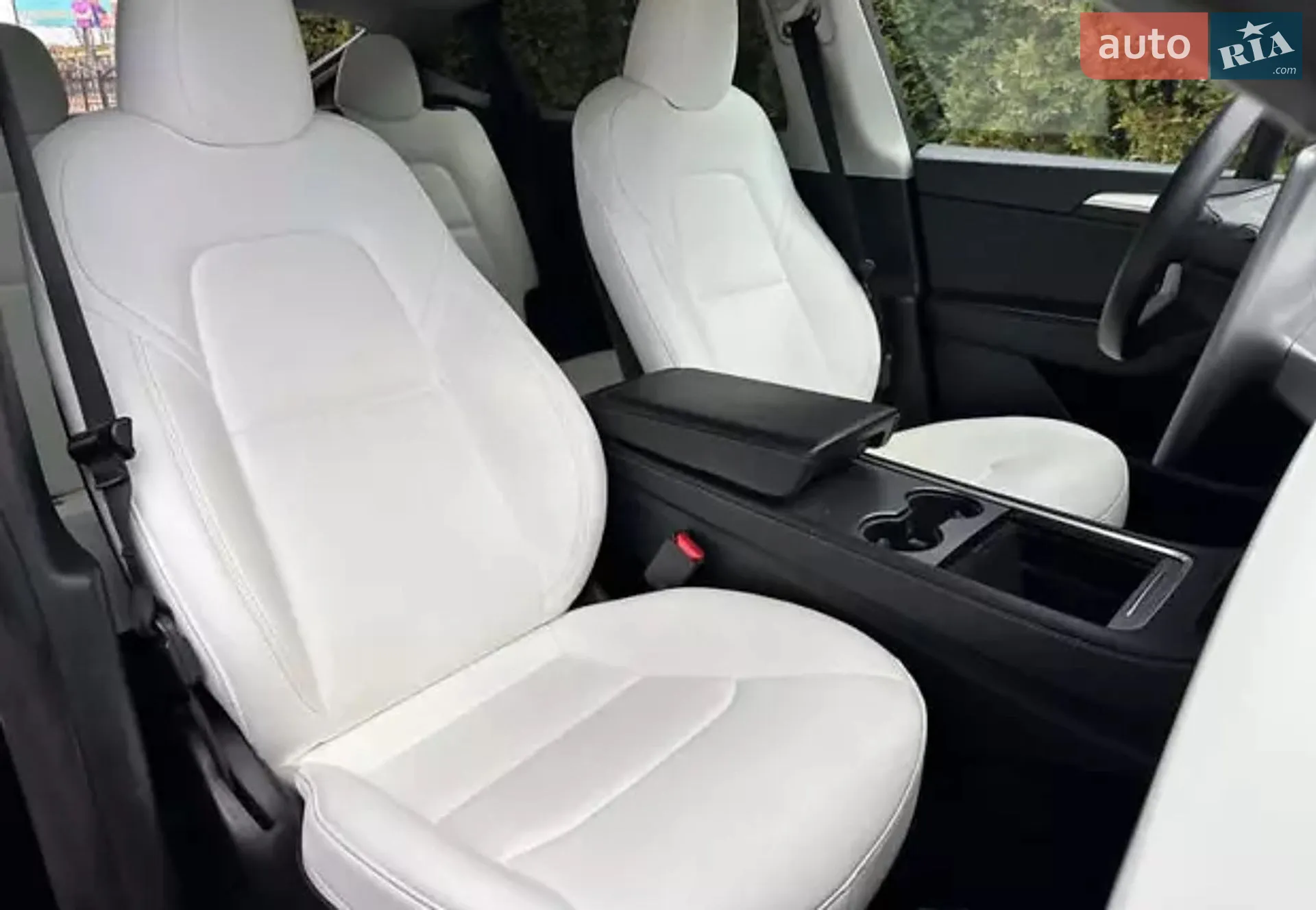 2023 Tesla Model Y - мініатюра 8