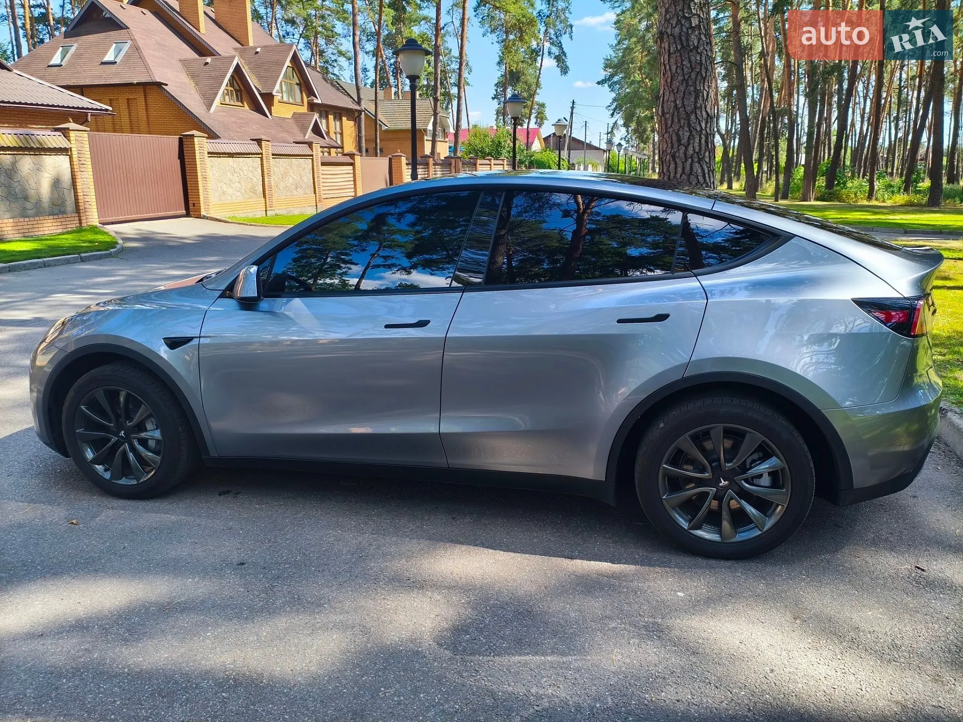2024 Tesla Model Y - мініатюра 6