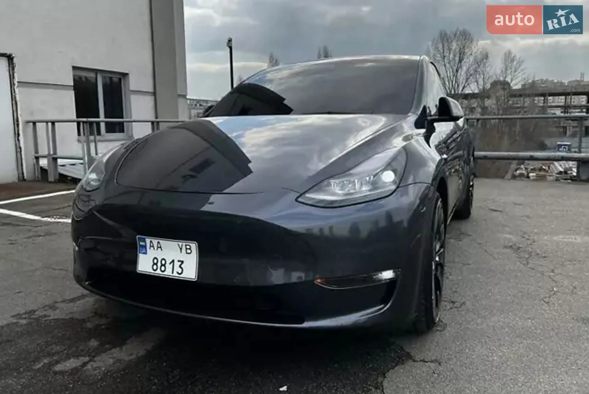 2022 Tesla Model Y - мініатюра 3