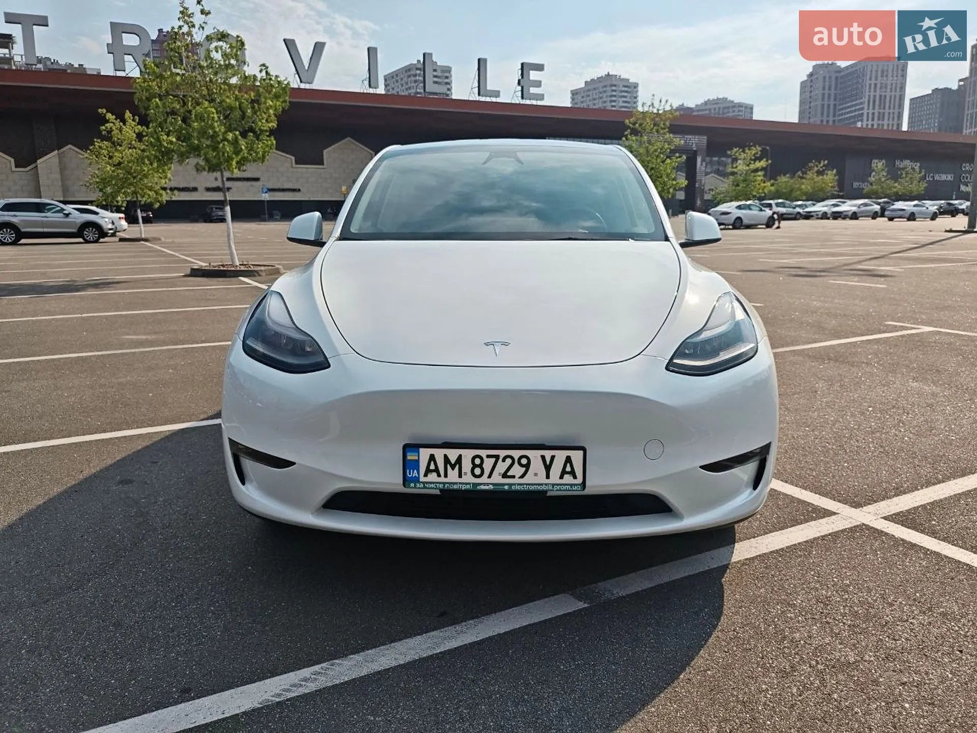 2024 Tesla Model Y - мініатюра 2