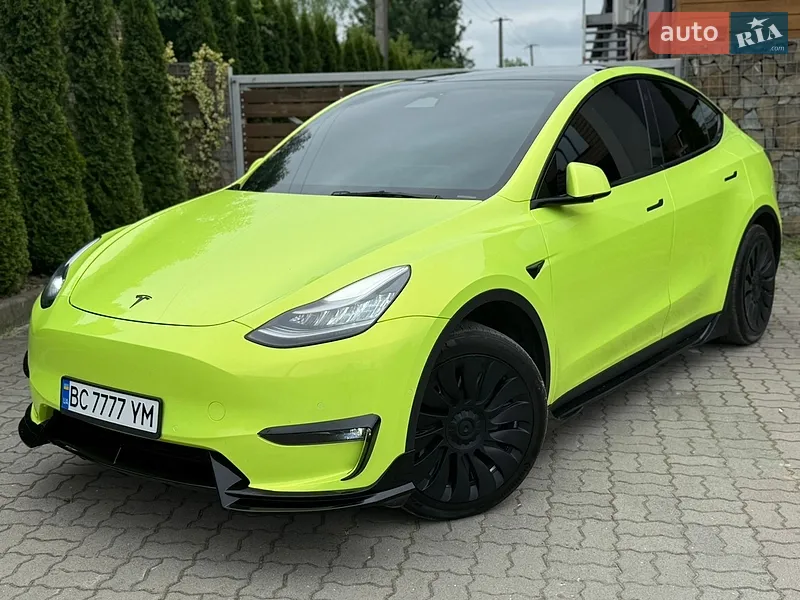 Tesla Model Y 2022 VIN 7SAYGDEE7NF574617 фото оголошення 9 з 116