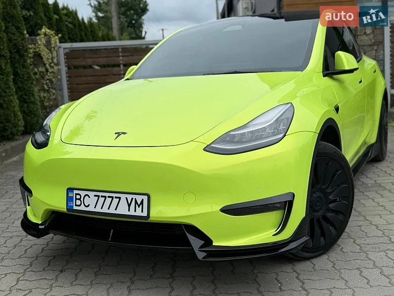 Tesla Model Y 2022 VIN 7SAYGDEE7NF574617 фото оголошення 10 з 116