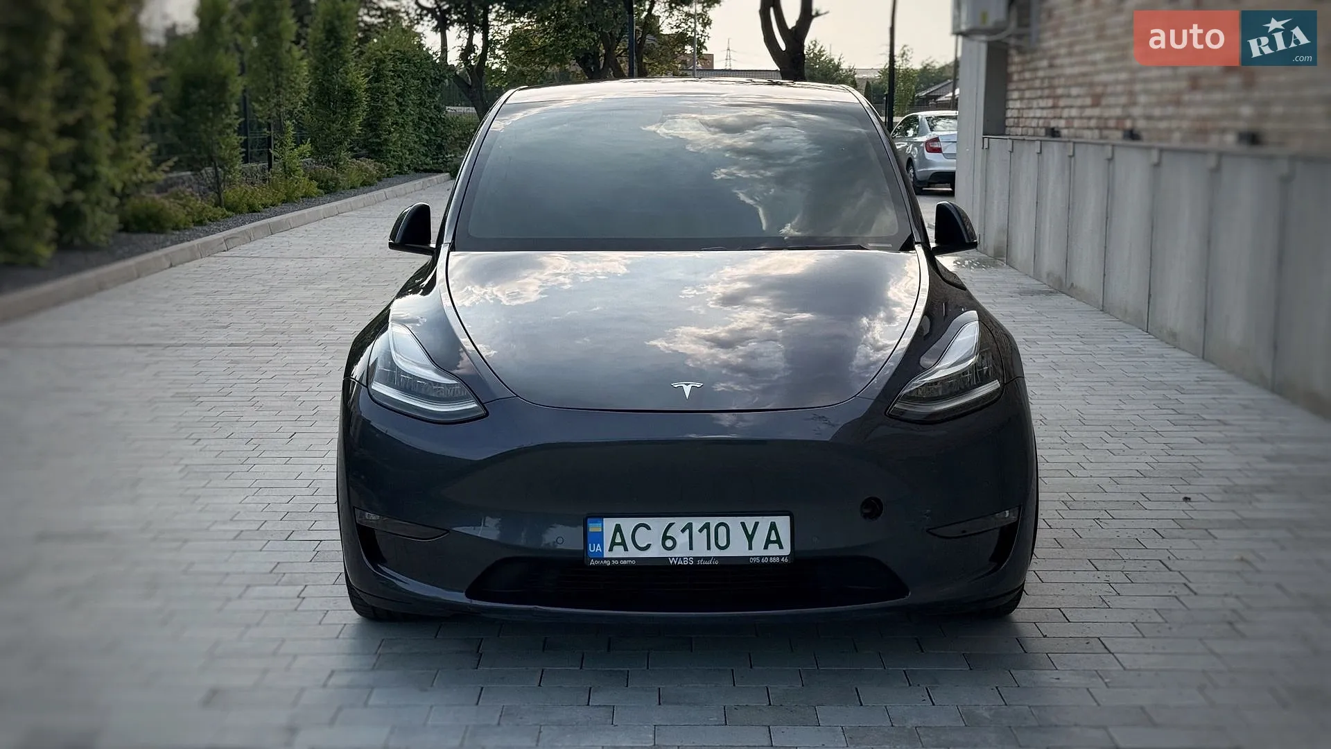 2020 Tesla Model Y - мініатюра 9