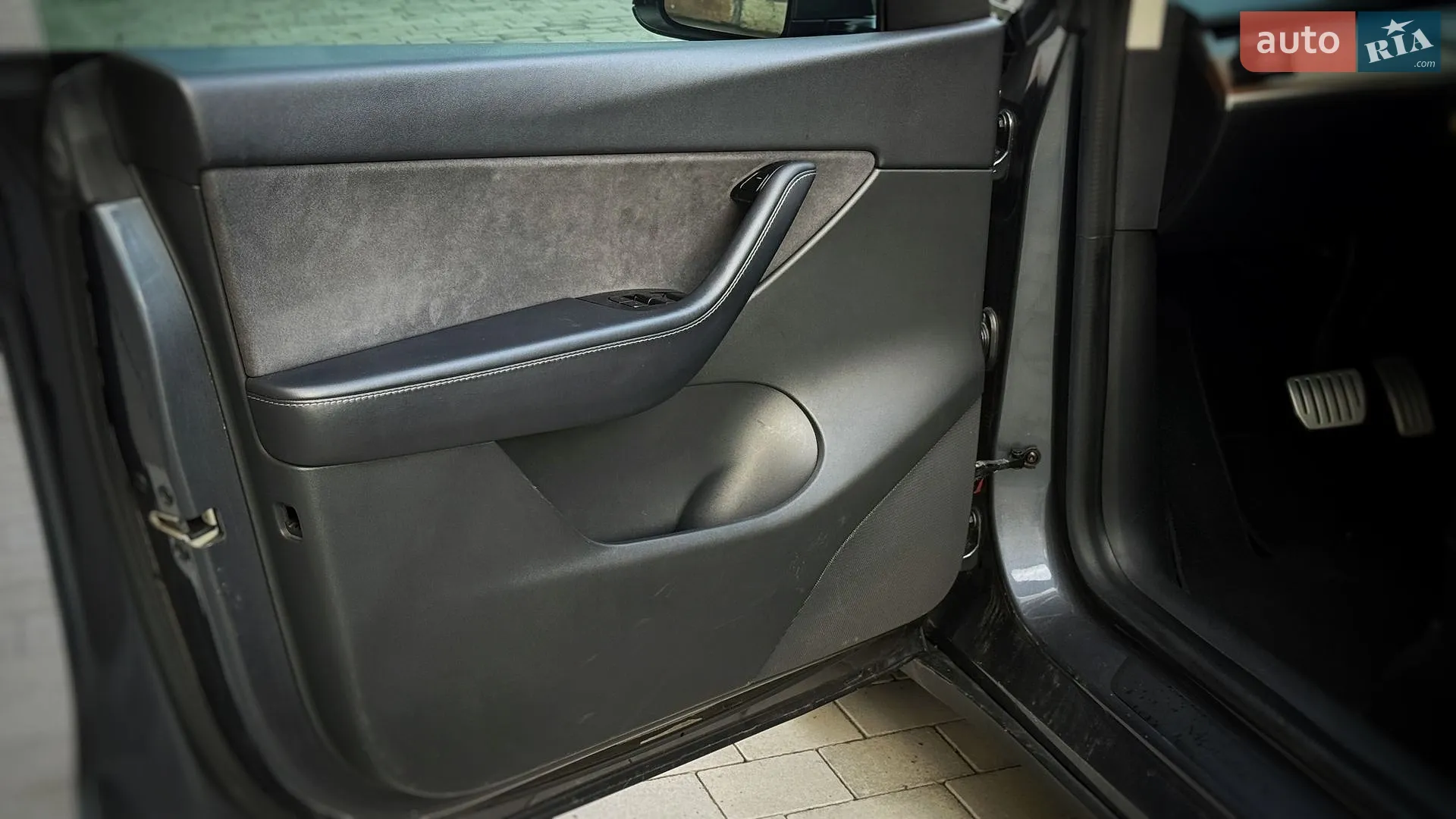 2020 Tesla Model Y - мініатюра 14