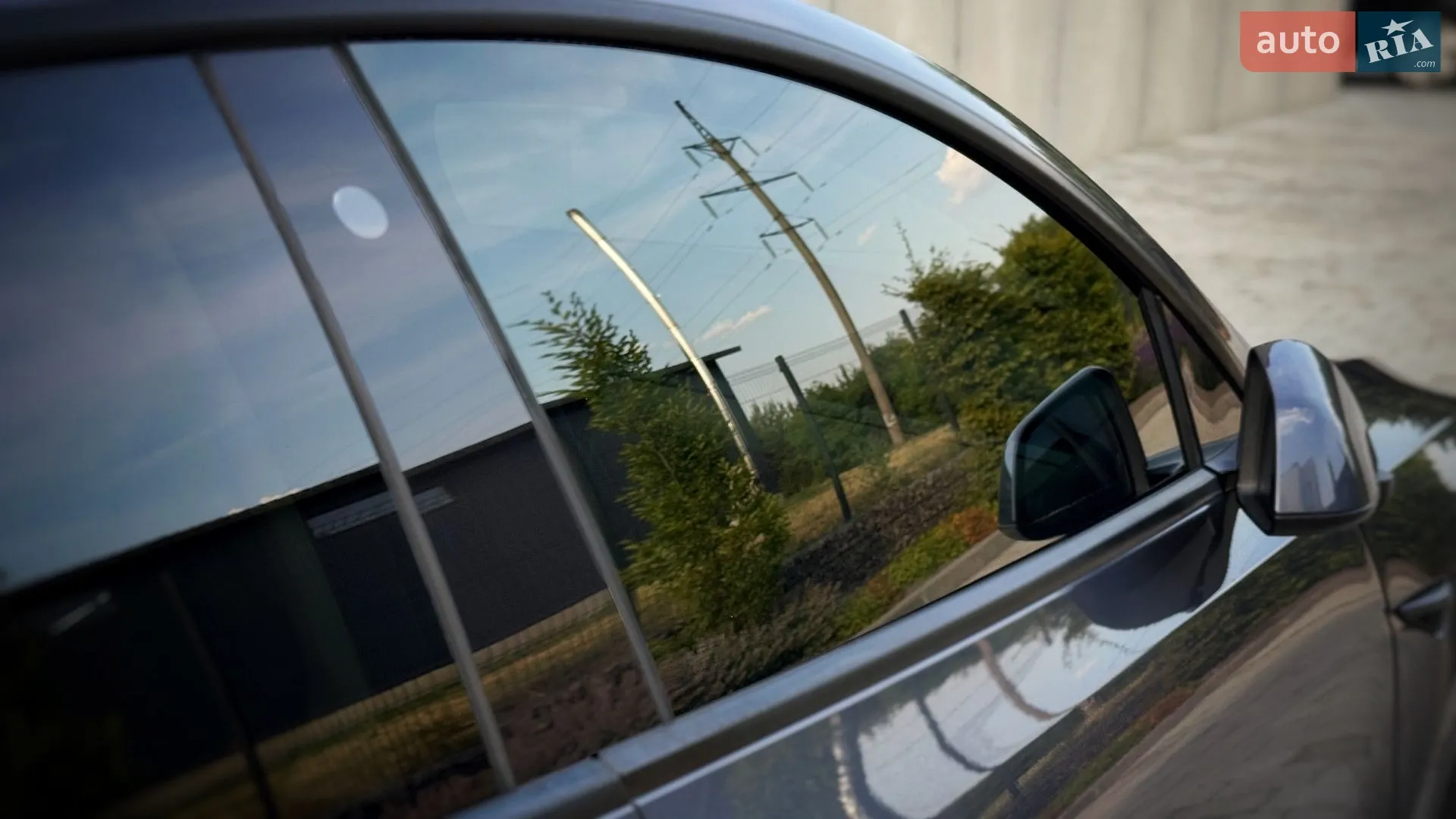 2020 Tesla Model Y - мініатюра 41