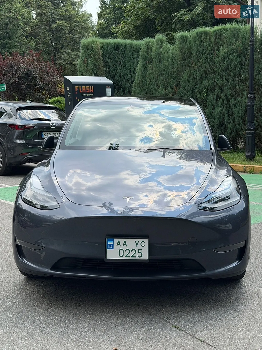 2023 Tesla Model Y - мініатюра 3