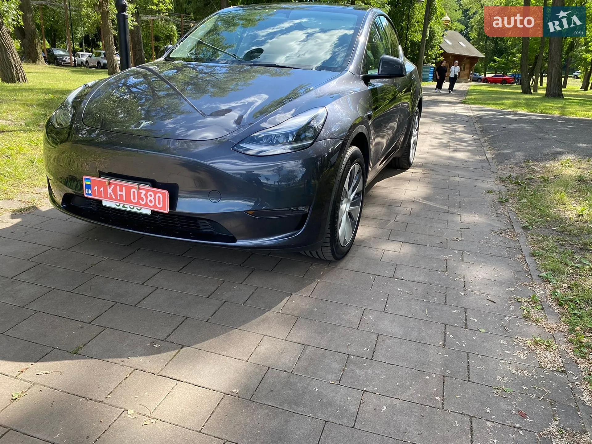 2024 Tesla Model Y - мініатюра 5