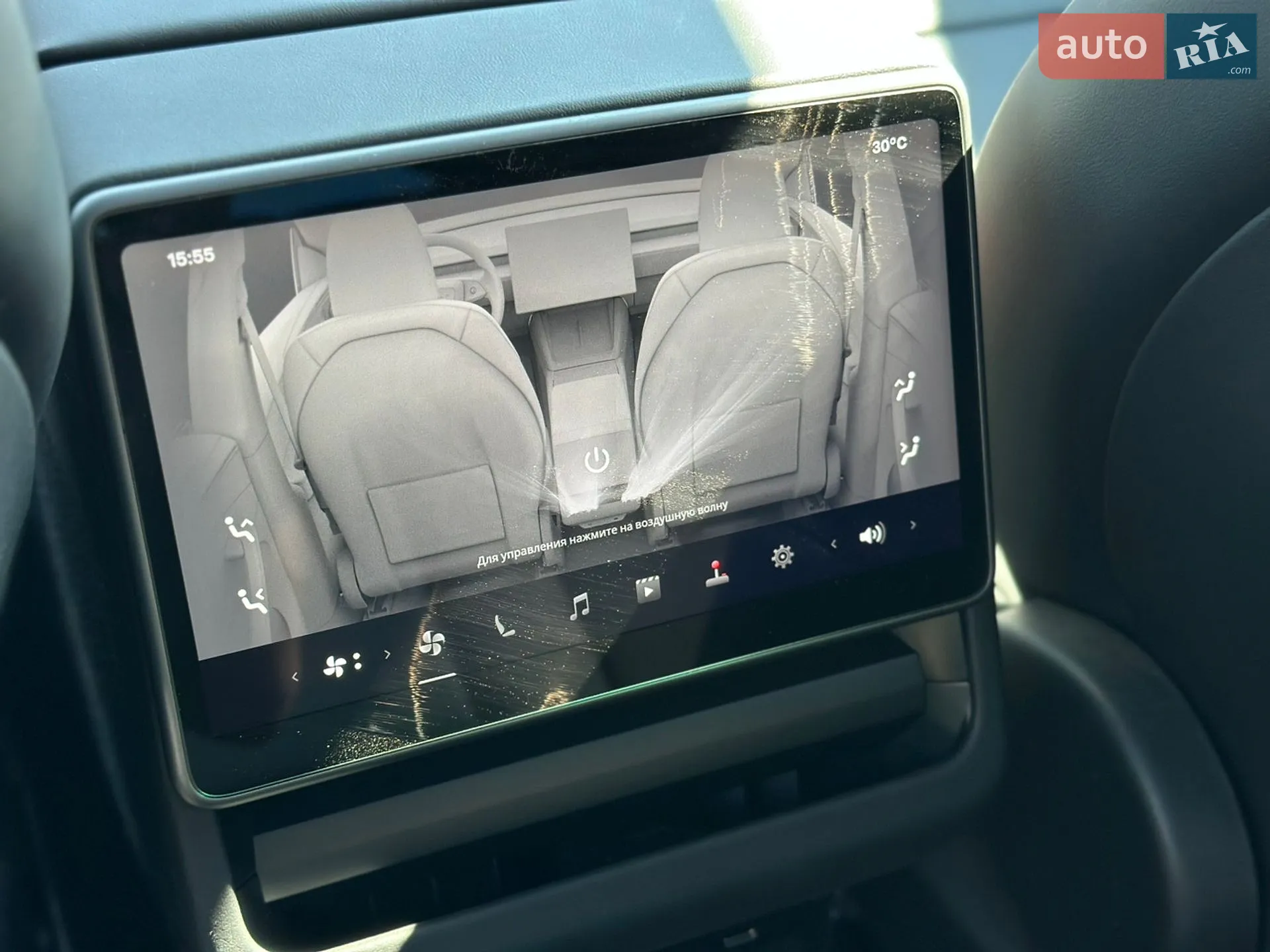 2025 Tesla Model Y - мініатюра 17