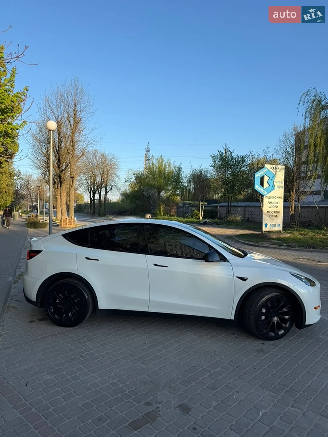 2022 Tesla Model Y - мініатюра 2