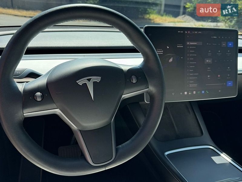 Позашляховик / Кросовер Tesla Model Y 2021 в Одесі